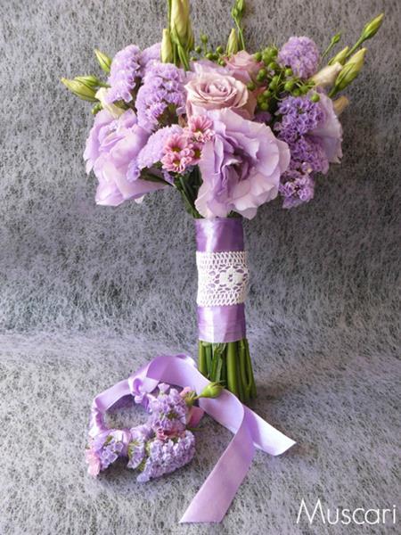 bukiet ślubny i bransoletka kwiatowa - fioletowe