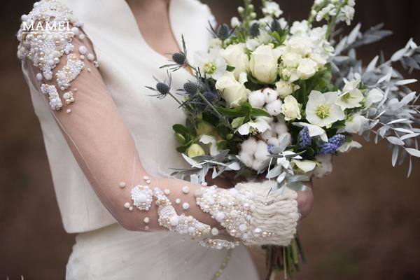 suknia do ślubu - ręcznie ozdabiane rękawy