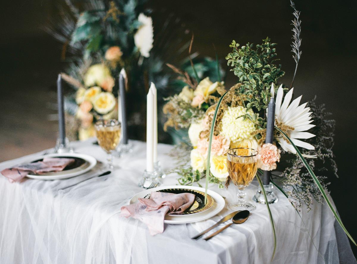 dekoracja stołu na ślub i wesele - Wild Beauty Project