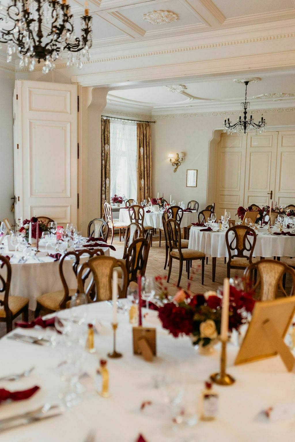 dekoracje stołów na wesele - Pałac Zdunowo