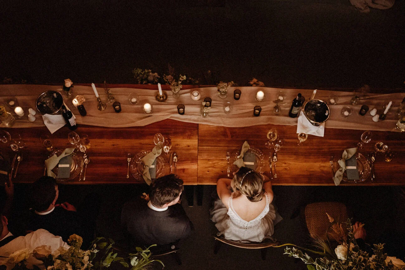 ślub i wesele - stodoła borucza 43_dekoracja stołu pary młodej